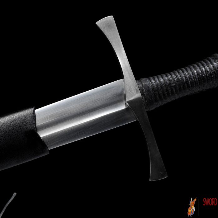 Two Handed Medieval Longsword - Model 2
